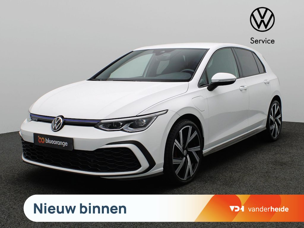 Volkswagen Golf 1.4 eHybrid GTE 245PK DSG Adaptieve Cruise Control, Navi, Parkeersensoren voor en achter, Stoel-Stuurverwarming, 17" LM Velgen