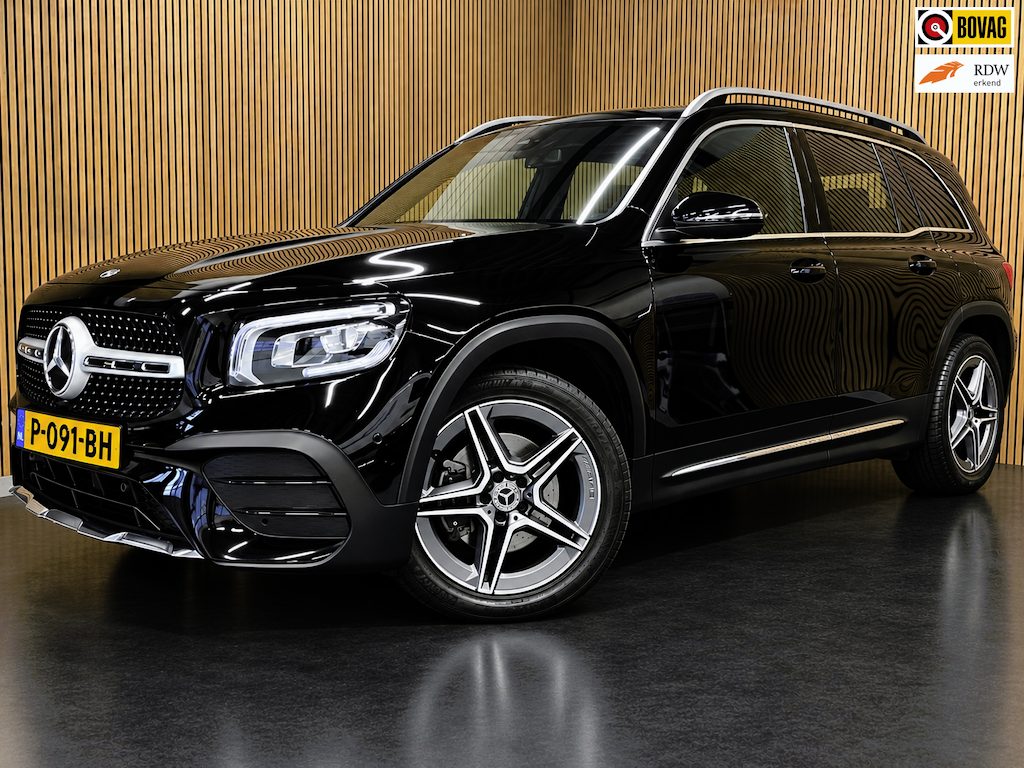 Mercedes-Benz GLB 200 Premium Plus 7-PERSOONS|AMG|1/2 LEDER|DIGITAL COCKPIT|CAMERA|ELEK.TREKHAAK+A-KLEP|STOELVERWARMING|NAVIGATIE|