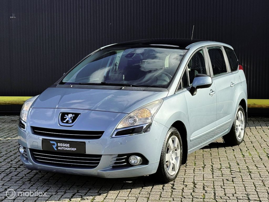 Peugeot 5008 1.6 THP Family 7p