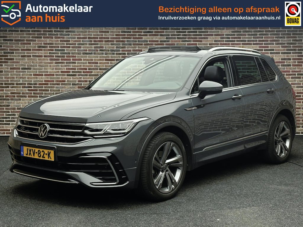Volkswagen Tiguan 1.5 TSI R-Line Business+ Panorama IQ Trekhaak Sfeer Virtual