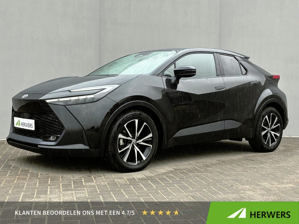 Toyota C-HR / C-HR+ 1.8 Hybrid 140 First Edition / Adaptieve Cruise Control / Stoel-/Stuurverwarming /  Elektrische achterklep / Achteruitrijcamera / All-season banden / Navigatie / Apple Carplay/Android Auto /