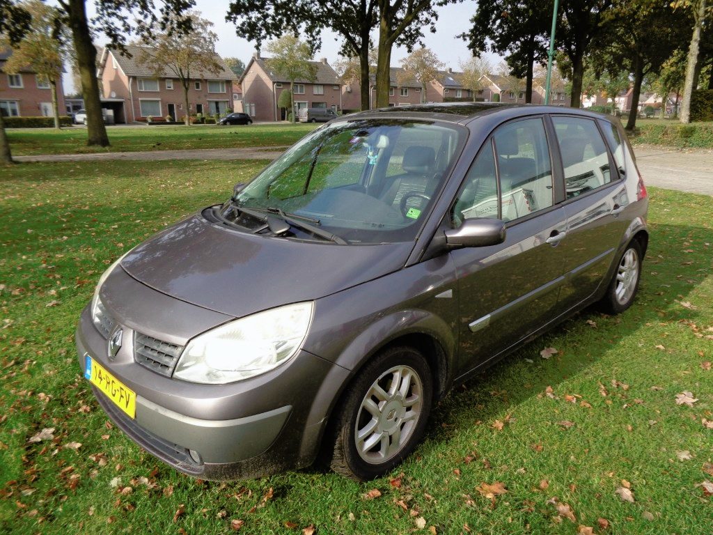 Renault Scenic met nieuwe a p k