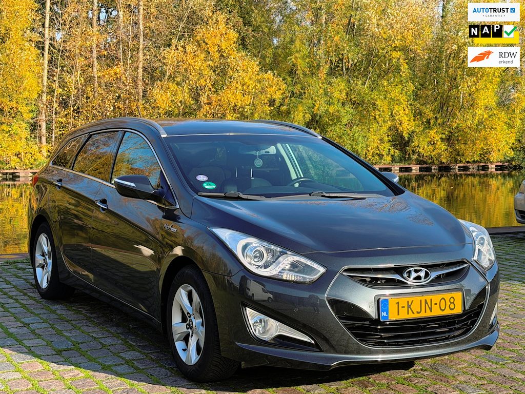 Hyundai i40 Wagon 1.6 GDI Blue Business Edition1e eigenaar keyless entry&go elektrische ramen airco cruise control achteruitrijcam
