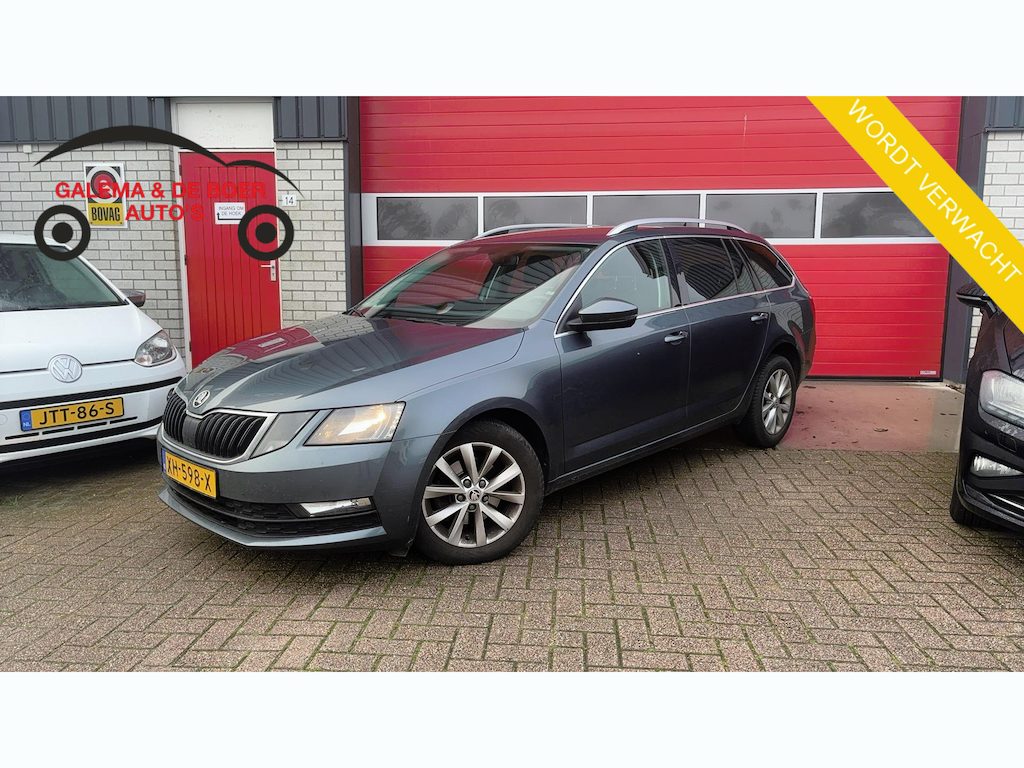 Skoda Octavia Combi 1.0 TSI Greentech Ambition Business AUTOMAAT / TREKHAAK / STOELVERW / CARPLAY / NAVI / CLIMA / PDC / BLUETOOTH / CRUISE / NL-AUTO