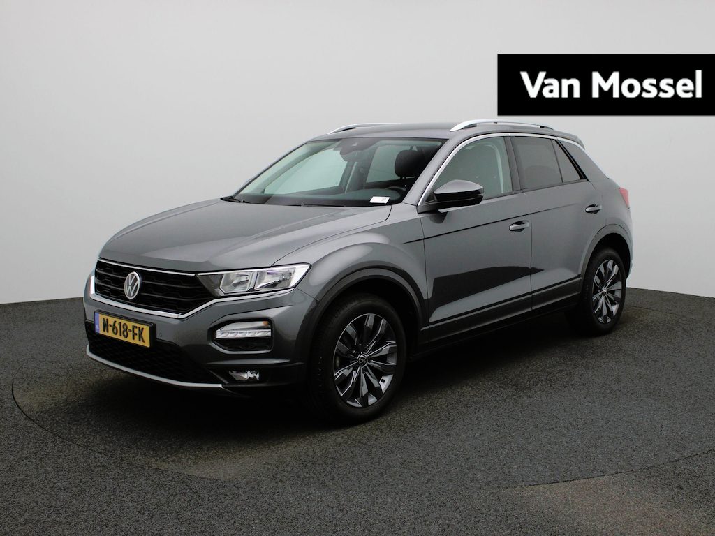 Volkswagen T-Roc 1.0 TSI Style Business 110 PK | Navigatie | Parkeersensoren | Climate Control | Adaptive Cruise Control | Achterklep, elektrisch bedienbaar | Apple Carplay | Android Auto |