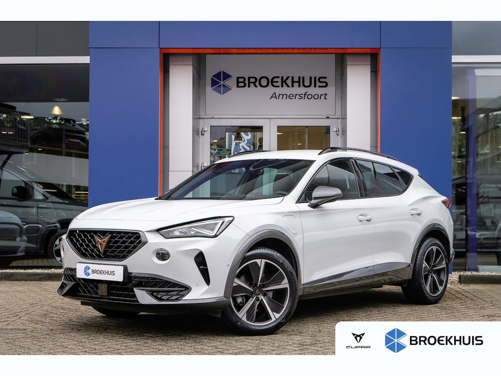 CUPRA Formentor 1.4 TSI e-Hybrid Essential | Cruise adaptief | Apple Carplay/Android Auto | Full-LED koplampen | Navi | Digitaal dashboard | Stuur verwarming | Apple Carplay/Android Auto|telefoonintegratie premium | Cruise control adaptief | Extra getint glas