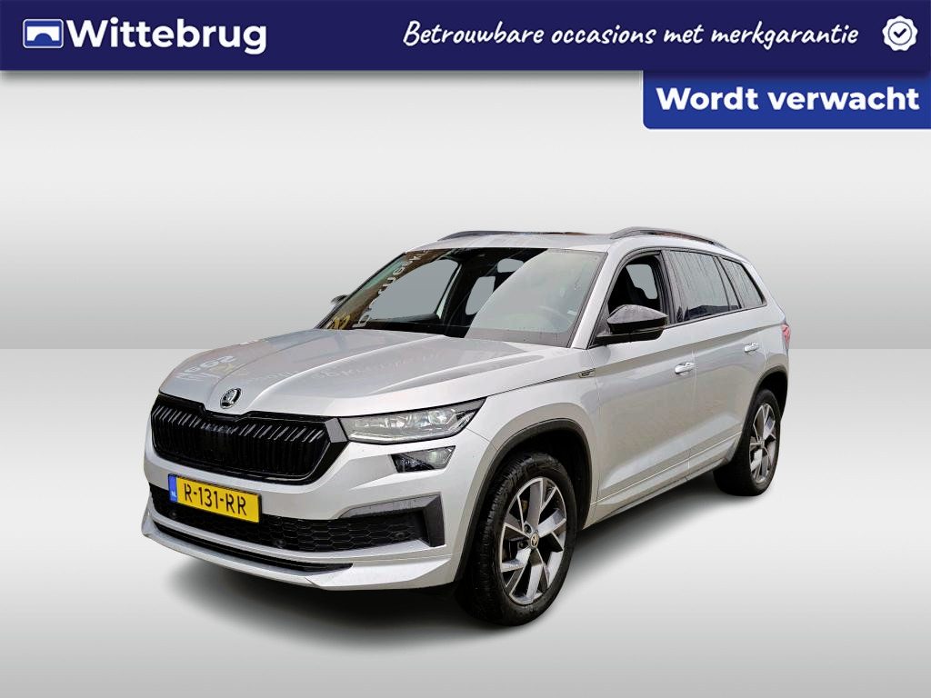 Skoda Kodiaq 1.5 TSI Sportline Business / AUTOMAAT/ PANO/ TREKHAAK/ MEMORY SEAT/ NAVI/ PARK. SENSOREN + CAMERA/ CLIMA/ STOELVERWARM./ LED/ ALCANTARA