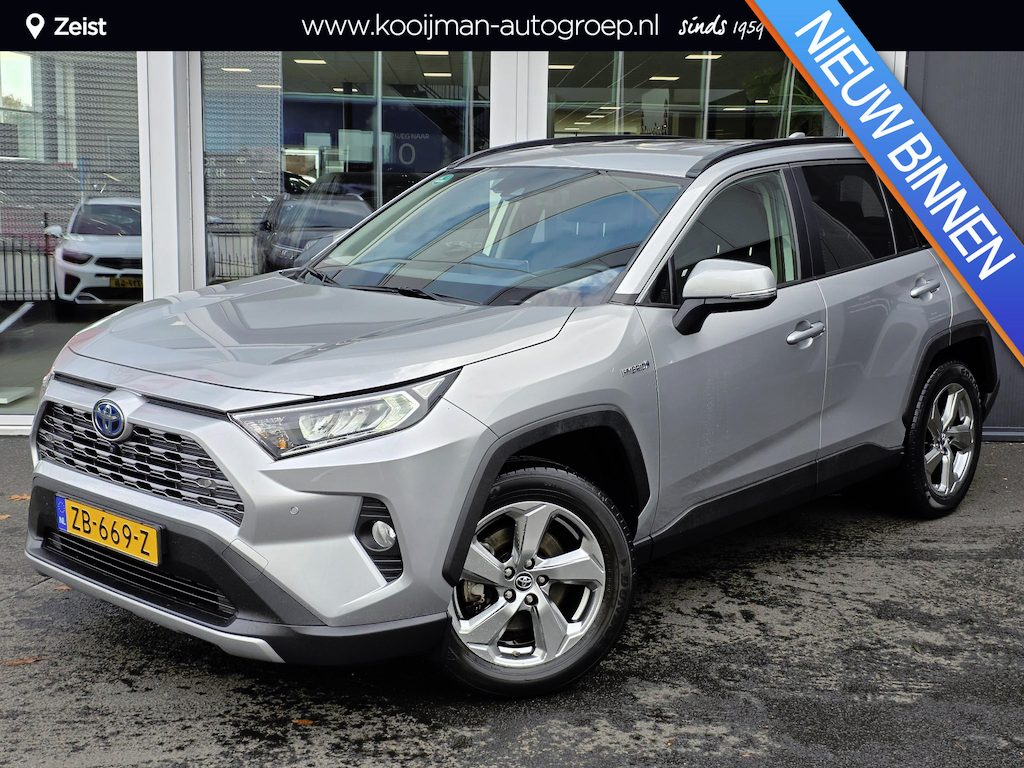 Toyota RAV4 2.5 Hybrid AWD First Edition Trekhaak | Dodehoekdetectie | Parkeersensoren | 360 camera