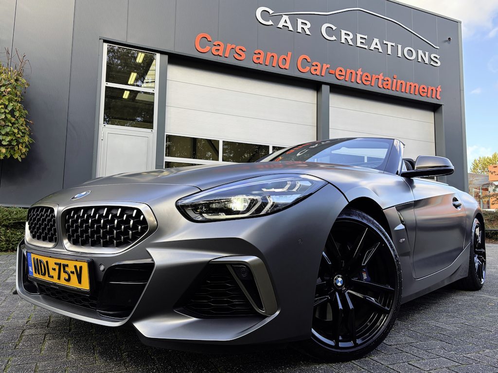 BMW Z4 Roadster M40i High Executive Edition Frozen Grey