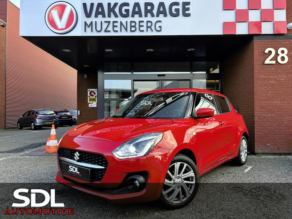 Suzuki Swift 1.2 Style Smart Hybrid // DODEHOEK // ADAPT. CRUISE // CAMERA+SENSOREN // STOELVERWARMING // APPLE CARPLAY / ANDROID AUTO