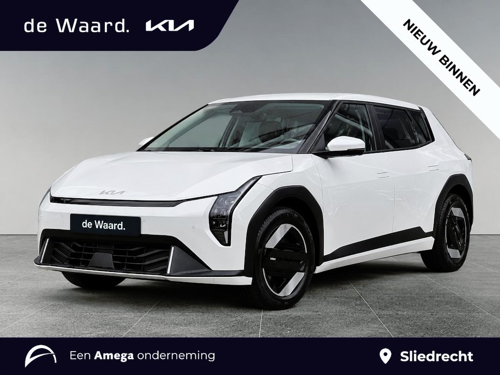 Kia EV4 Air 81.4 kWh | DIRECT LEVERBAAR | NAVIGATIE | CAMERA | STOEL- EN STUURWIELVERWARMING | ADAPTIVE CRUISE CONTROL | CLIMATE CONTROL |
