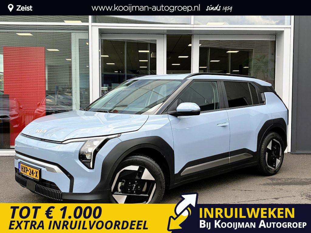 Kia EV3 Plus 81.4 kWh | Dodehoeksensor | Stoel/stuurverwarming | Navigatie | Parkeersensoren V + A