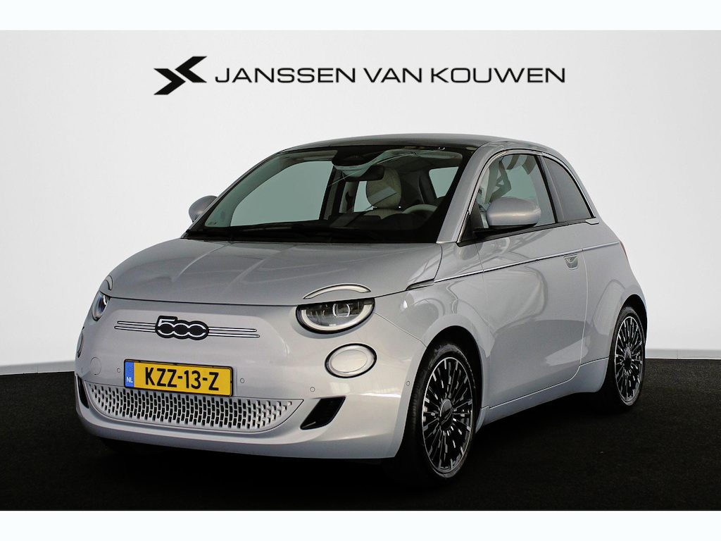 Fiat 500 La Prima 42 kWh Pano Leder Stoelverwarming JBL Camera Apple CarPlay