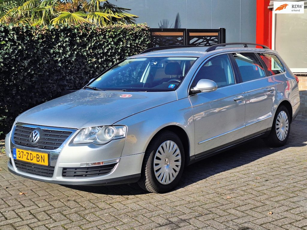 Volkswagen Passat Variant 1.6 FSI Comfortline