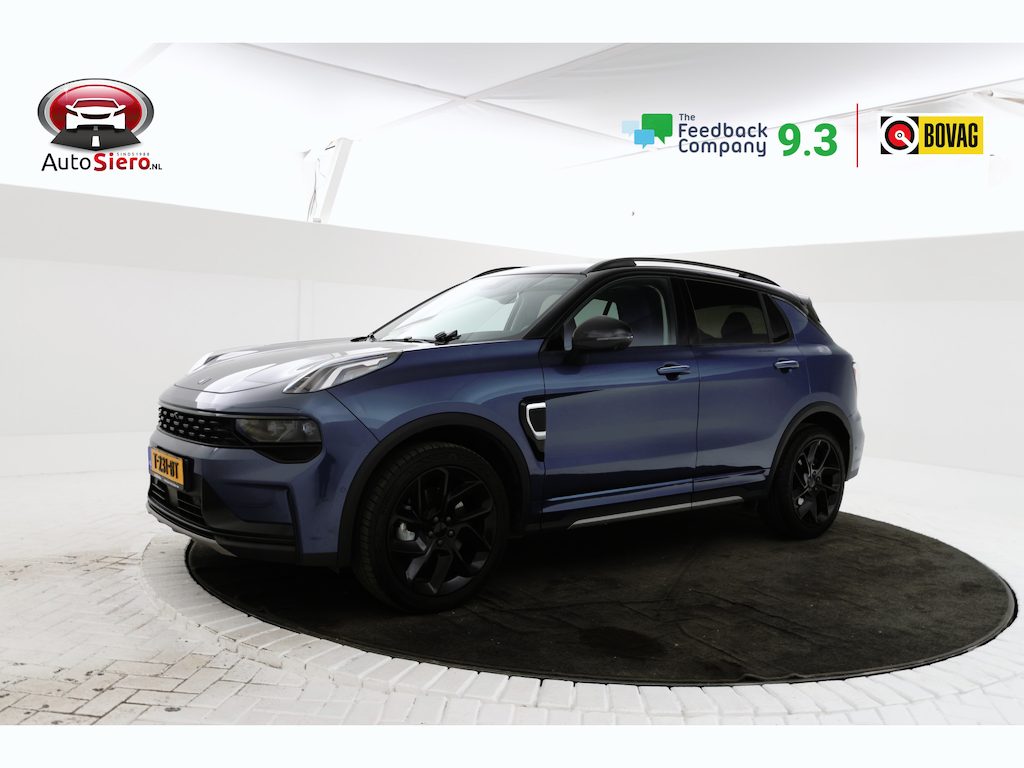 Lynk & Co 01 1.5 zwarte hemel!