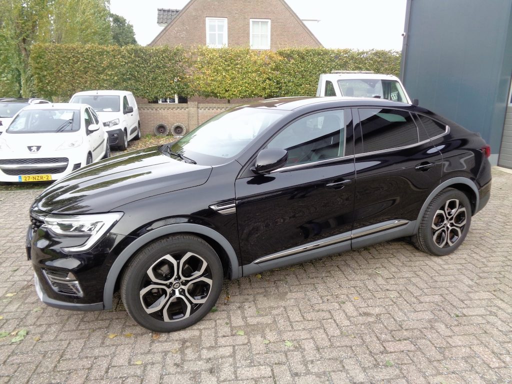 Renault Arkana 1.6 E-Tech Hybrid 145 Intens