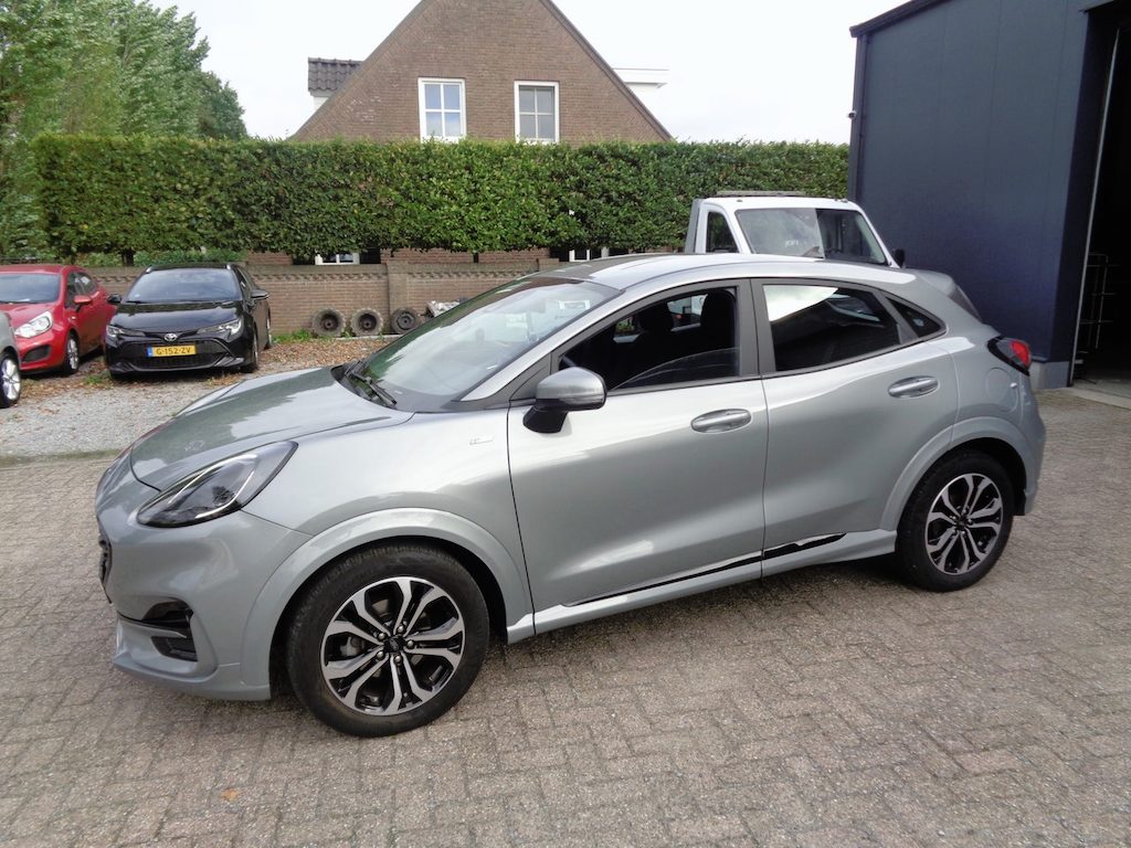 Ford Puma 1.0 EcoBoost Hybrid ST-Line