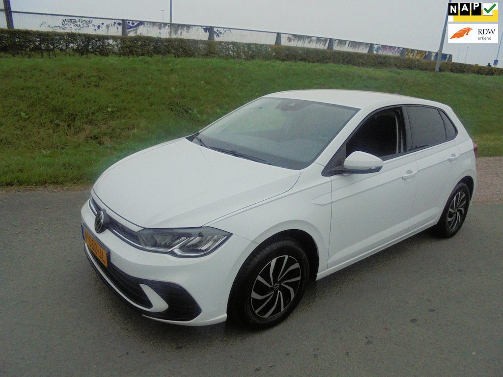 Volkswagen Polo Volkswagen Polo 1.0 TSI 5 deurs airco lmv pdc 85.000km eerste eigenaar