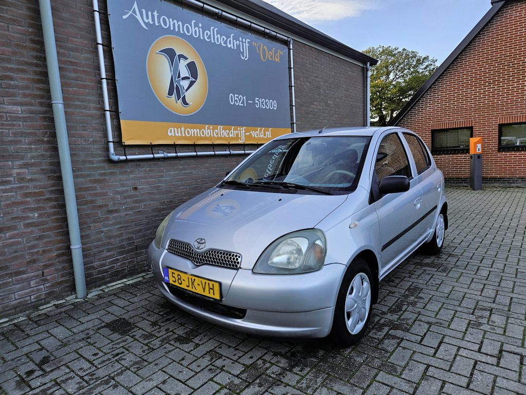 Toyota Yaris 1.3-16V VVT-i Sol