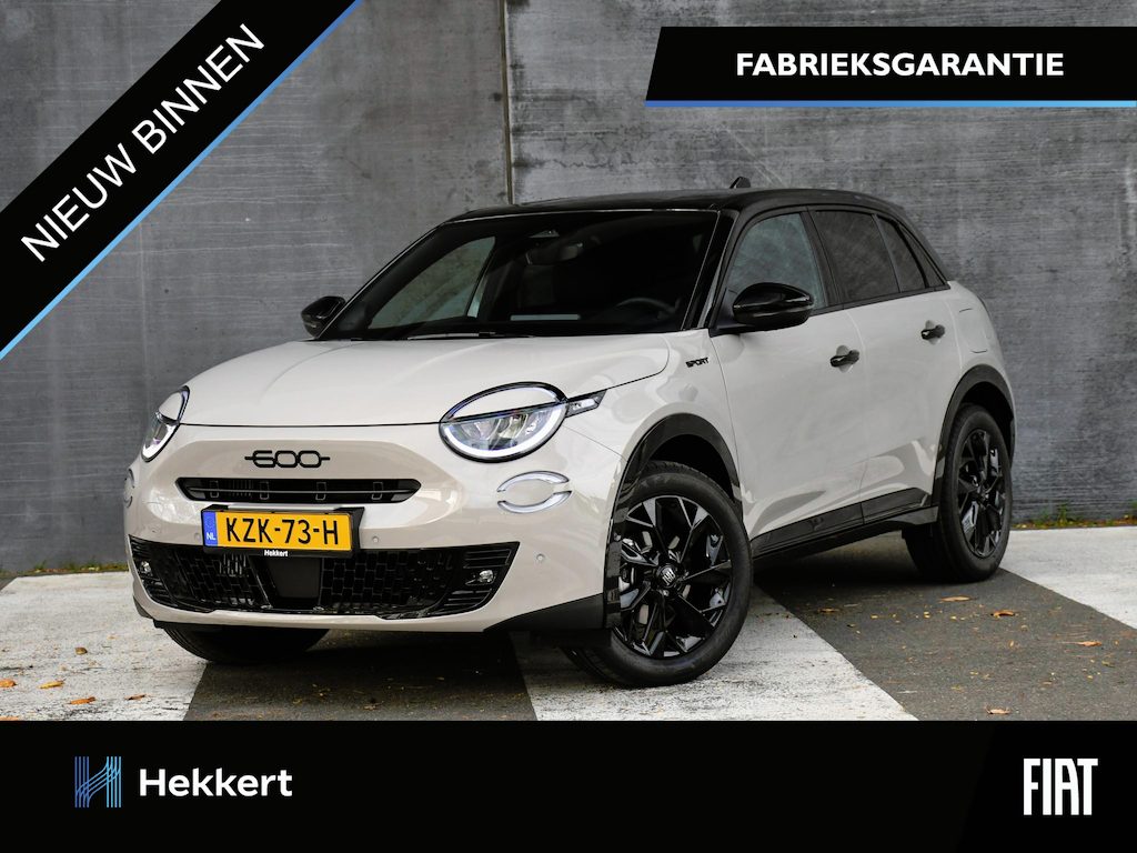 Fiat 600 Sport 1.2 Hybrid 145pk Automaat CAMERA | MASSAGE | 18''LM | APPLE-CARPLAY | DODE HOEK | DAB