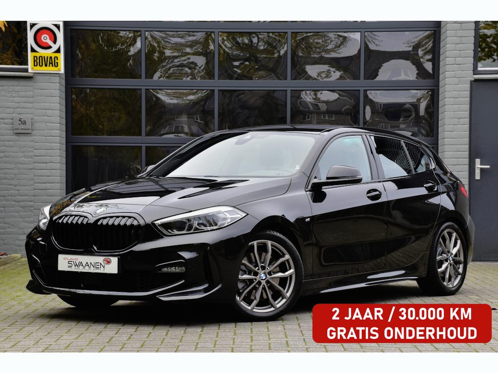 BMW 1-Serie 120i M sport | 18 inch | Carplay
