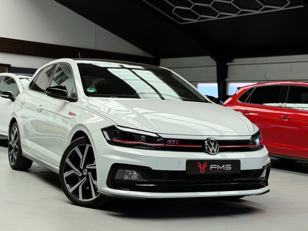 Volkswagen Polo 2.0 TSI GTI CarPlay Camera