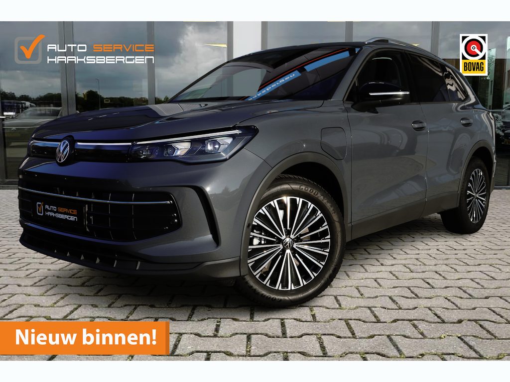 Volkswagen Tiguan 1.5 eHybrid Life | Trekhaak | 360 Camera | Winter Pakket | Fabrieksgarantie