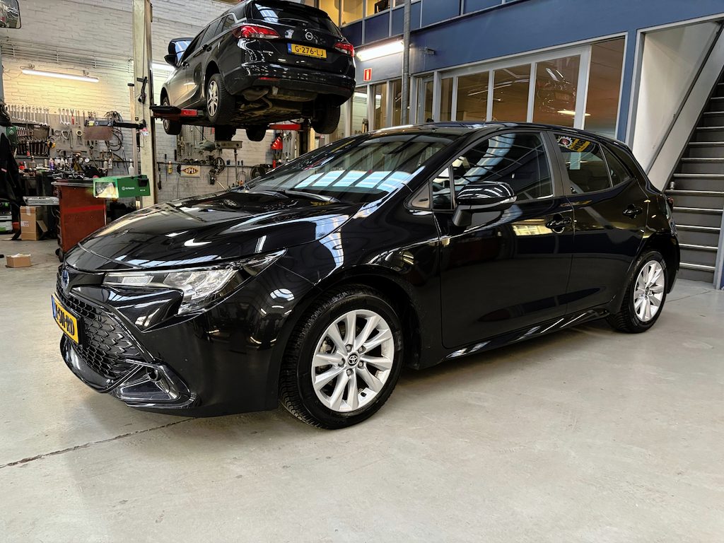 Toyota Corolla Hybrid 140 Active | Apple carplay / Android auto | Camera | Climate control | NAP | Rijklaar prijs!