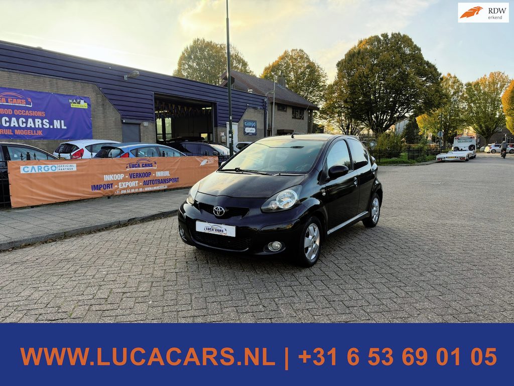 Toyota Aygo 1.0-12V Comfort Navigator NIEUWE KOPPELING AIRCO NAVI 2X SLEUTEL + BOEKJES!