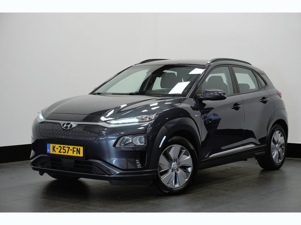 Hyundai Kona Electric EV Comfort 64 kWh Fase 3 | Camera | Keyless | ACC | SOH 99% | €20.799,- incl. BTW