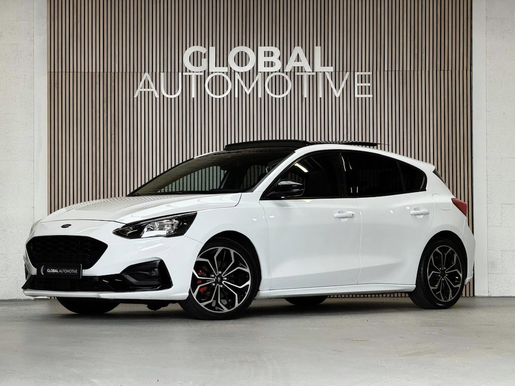 Ford Focus 1.0 EcoBoost ST Line Business - Panoramadak - Camera - ECC
