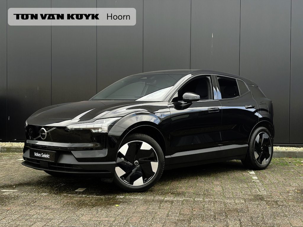 Volvo EX30 Single Motor Extended Range Plus 69 kWh / SOH 95,5 % / Camera achter / Extra getint glas / park assist / Harman Kardon / Stoelverwarming, Stuurverwarming / Adaptive Cruise Control /