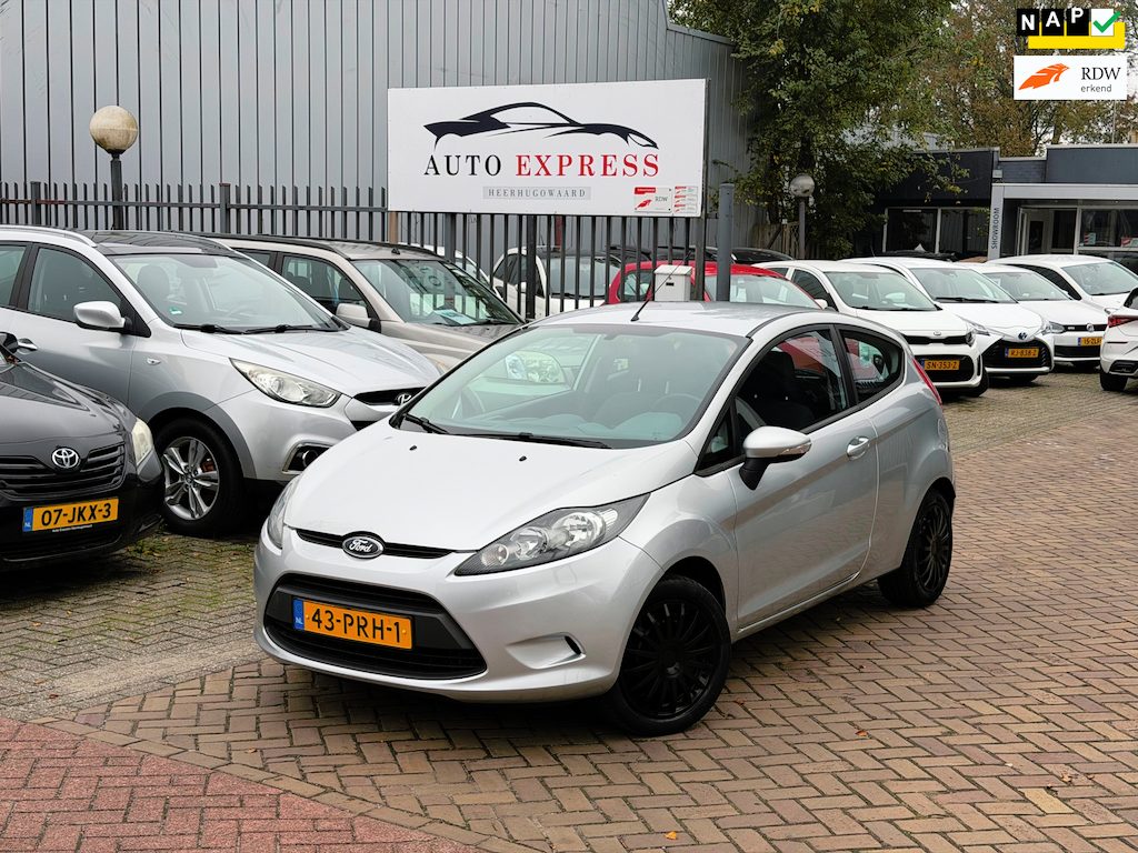 Ford Fiesta 1.25 Trend/Airco/Elek Raam /1E Eigenaar/Nap/Nieuw Apk/3 sleutels aanwezig/6 Maanden Garantie