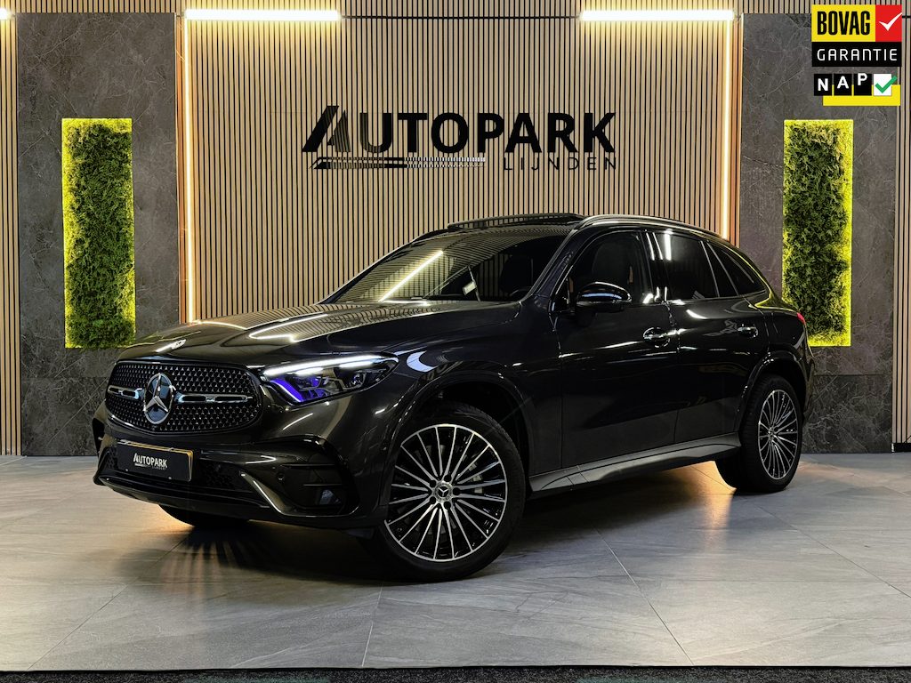 Mercedes-Benz GLC 300e 4MATIC AMG Line BTW|PANO|360CAMERA|MEMORY|KEYLESS|FABRIEKSGARANTIE 2029|NL AUTO|NAP|TREKHAAK|BOMVOL!