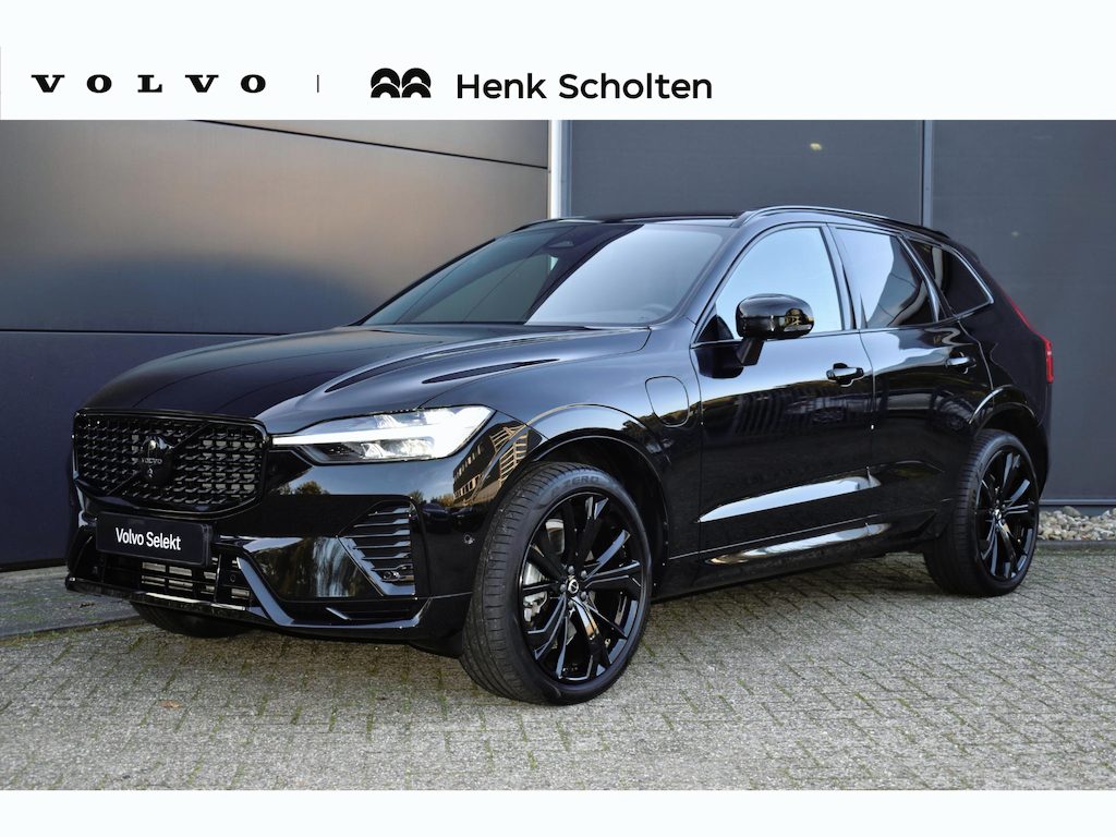 Volvo XC60 T6 Plug-in hybrid AWD Plus Black Edition | 21 inch Lichtmetalen velgen | Harman Kardon Premium Audio | Sportleder | Trekhaak | 360 graden Camera | BLIS | Adaptieve Cruise Control | Google Navigatie |