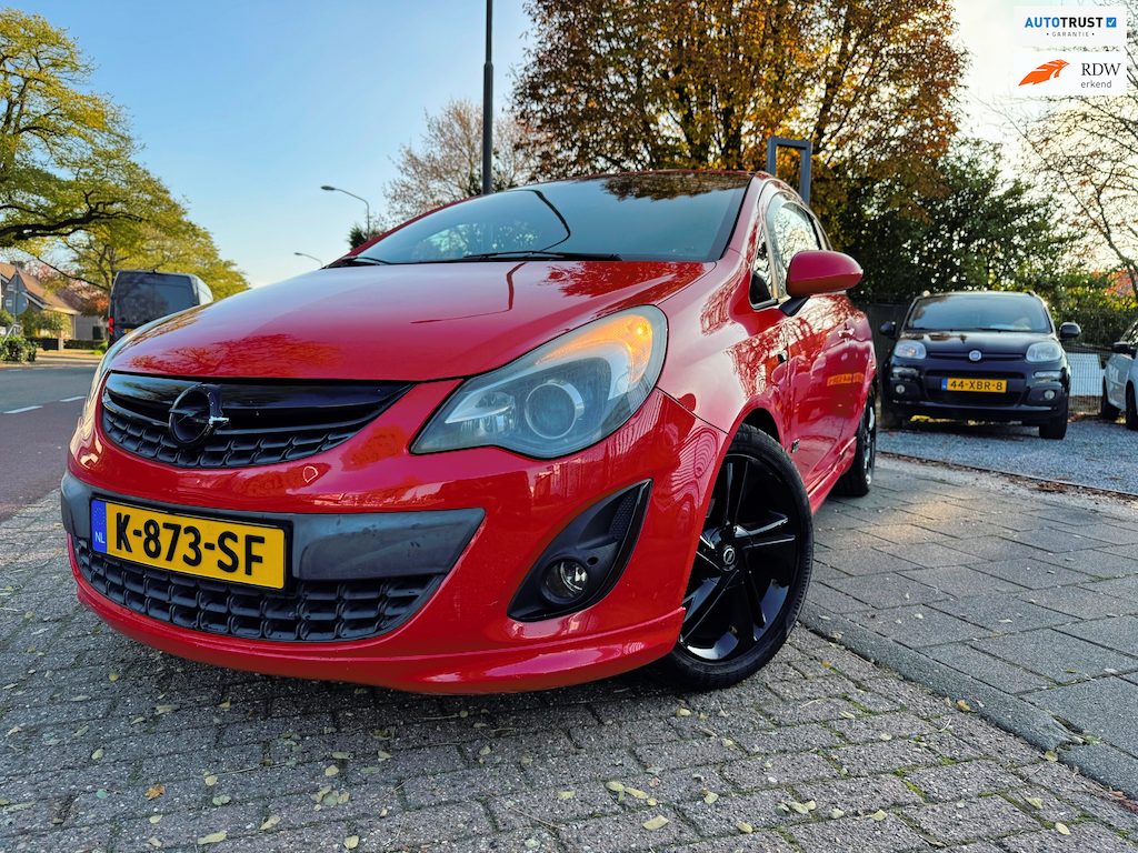 Opel Corsa 1.2 Opc Line A-C Elek Pakket Lmv Stoel/stuur Vrm