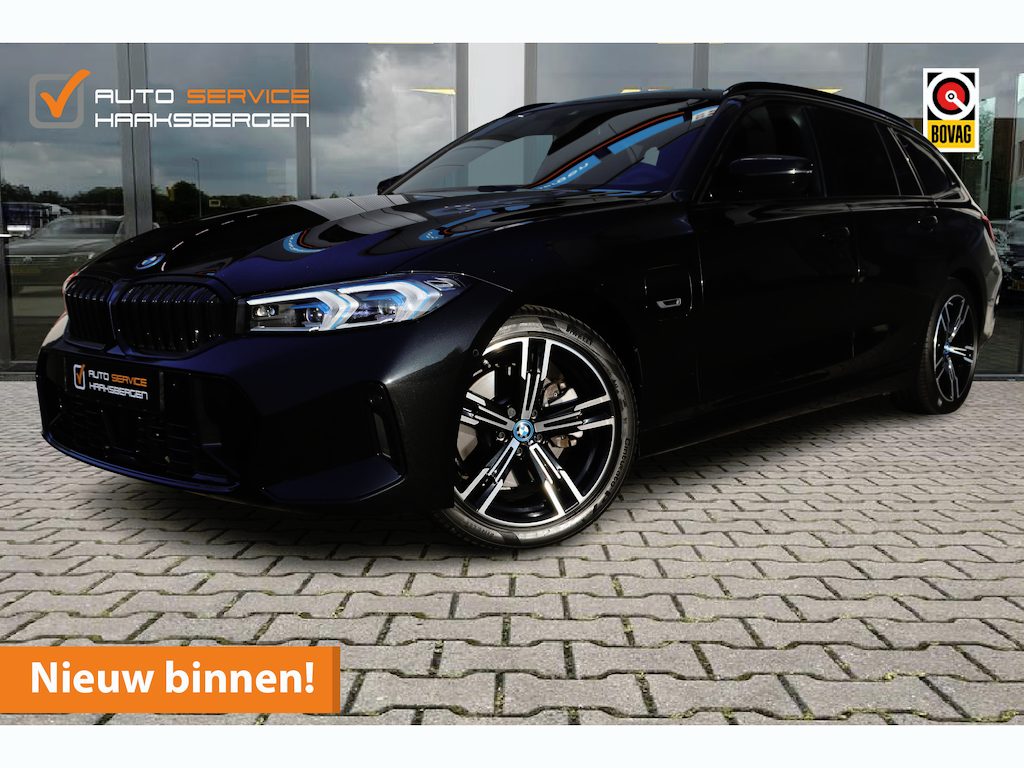 BMW 3-Serie Touring 320e M-Sport | Trekhaak | Camera | ACC |