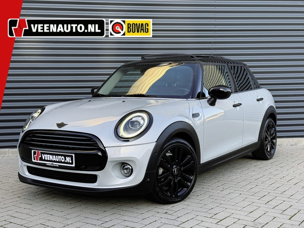 MINI Cooper 5-Deurs 1.5 Chili Pano/Camera/Leder