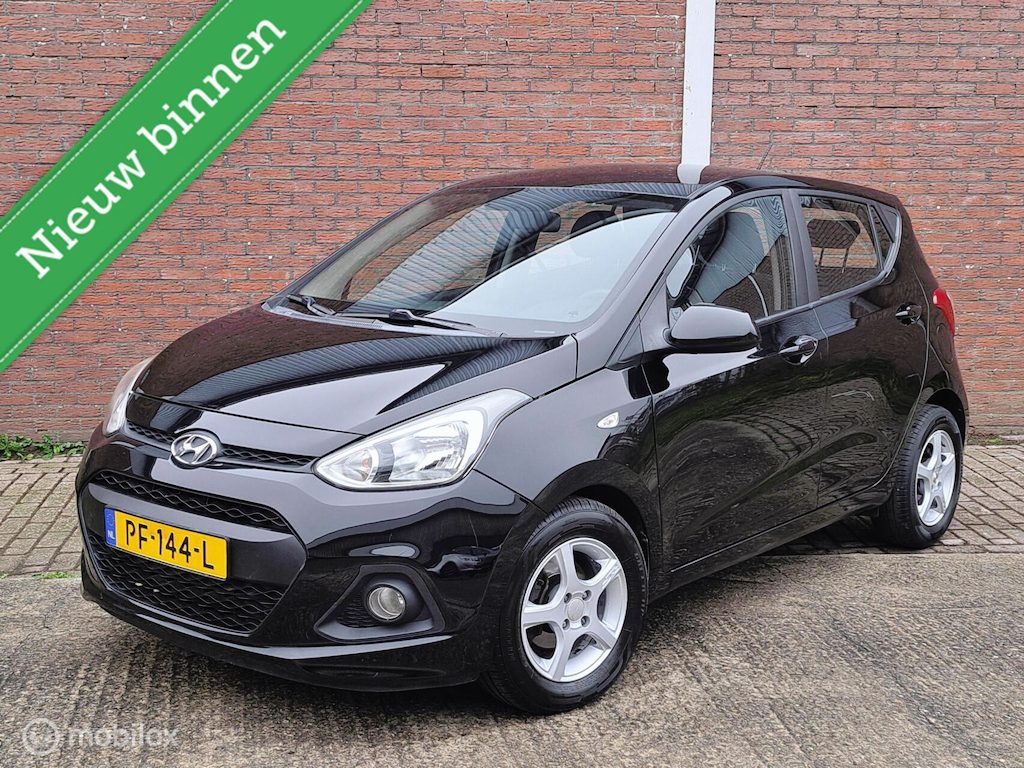 Hyundai i10 1.0i i-Motion Premium