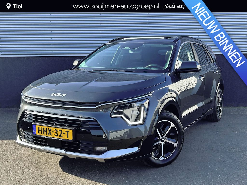 Kia Niro Hybrid 1.6 GDi DynamicPlusLine NL-auto! Schuif/kanteldak, Dodehoekdetectie, Stoel- & stuurwiel verwarmd, Smart Key, Acheruitrijcamera, Parkeersensoren,