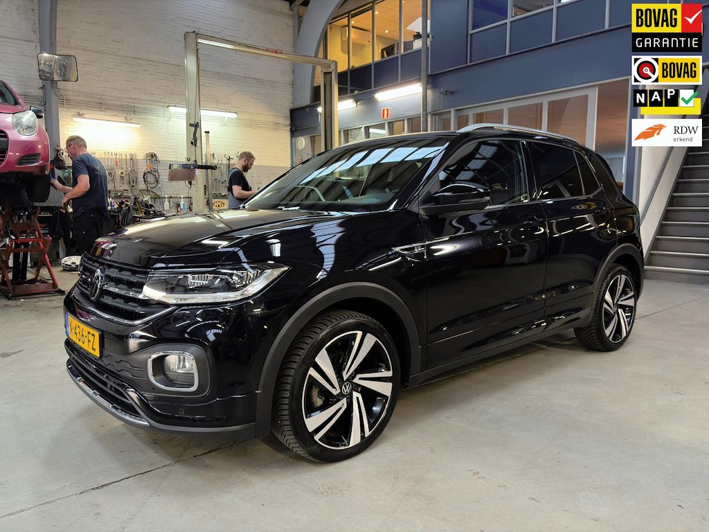 Volkswagen T-Cross 1.0 TSI R-Line | Automaat | Apple carplay / Android auto | Trekhaak | PDC V+A | NAP | Rijklaar prijs!