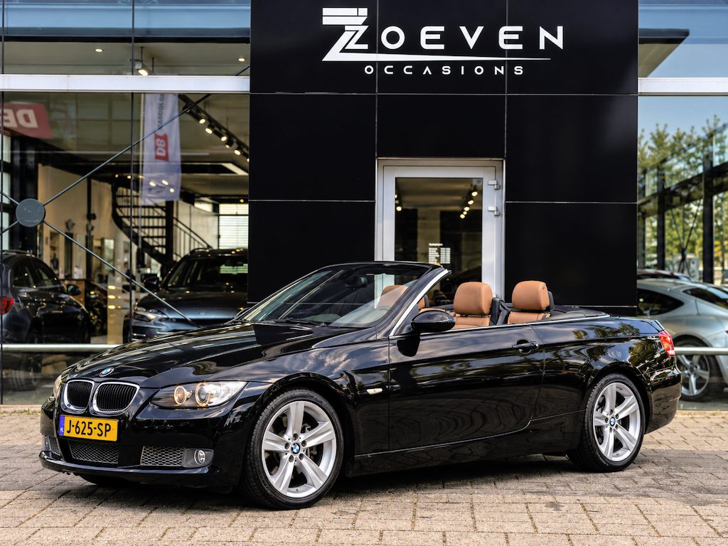 BMW 3-Serie Cabrio 325i High Executive · 218 pk Zes-in-lijn · Leder · Xenon · APK bij aflevering