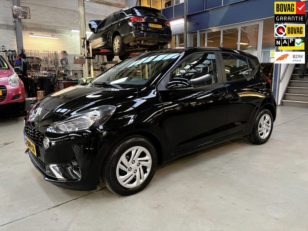 Hyundai i10 1.0 Comfort Apple carplay / Android auto | Airco | All season banden | NAP | Rijklaar prijs!