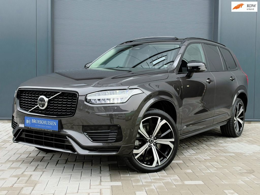Volvo XC90 2.0 T8 Plug-in hybrid AWD Ultra Dark 455pk Luchtvering / Trekhaak / Stoel-Stuur Verwarming