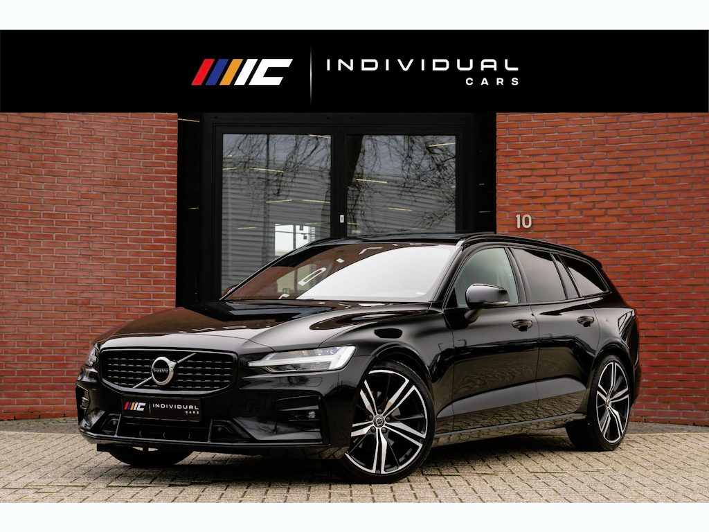Volvo V60 2.0 B4 R-Design Pano Camera Harman/Kardon 20''