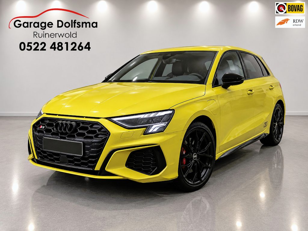 Audi A3 Sportback 45 TFSI e S edition Competition-Camera-Trekhaak-Carplay-Virtual-