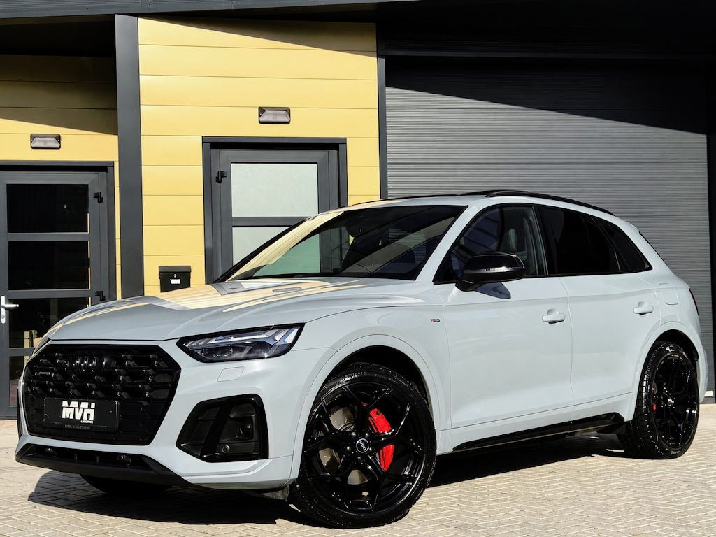 Audi Q5 50 TFSI e S edition Competition - Pano - 21'' - Pheilgrau - 80.000 KM