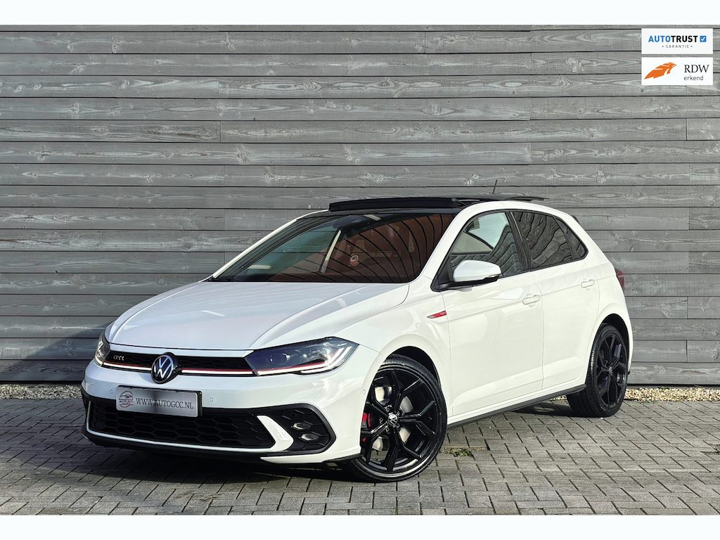 Volkswagen Polo 2.0 TSI GTI PANO BEATS FACELIFT DSG VIRTUAL KEYLESS IQ.LIGHT