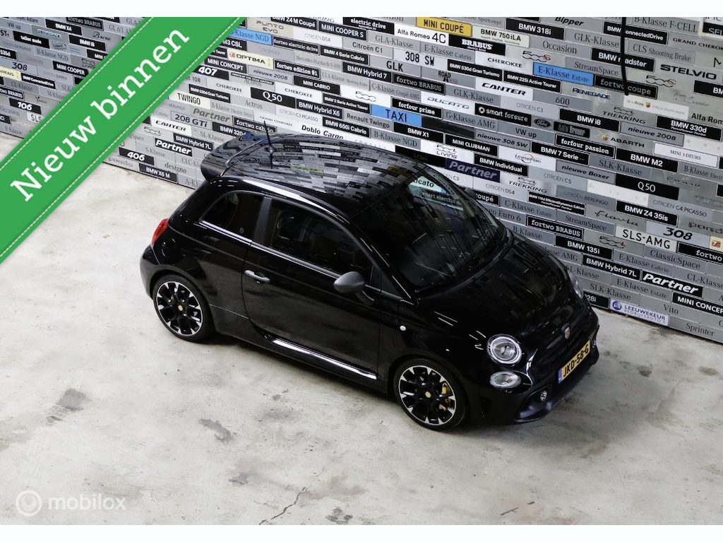 Fiat 500 1.4 T-Jet Abarth 595 Competizione 180Pk + Carplay