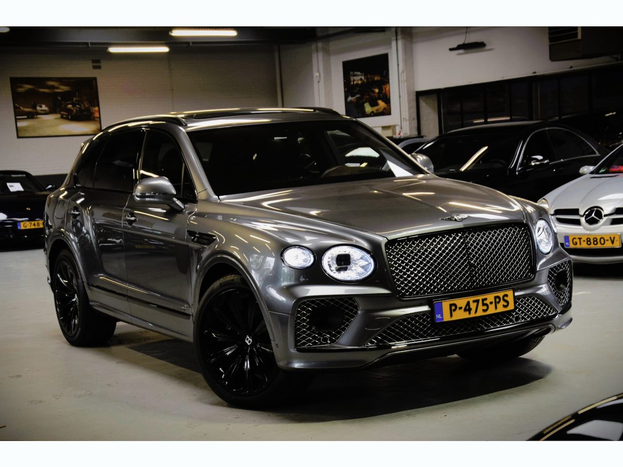 Bentley Bentayga 4.0 V8 Navi|Leder|Massage|Night-Vision|Org.NL|Dealer Onderho